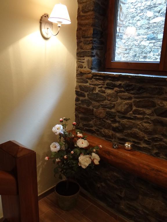 Alba D'Esteve. Casa Rural Espot Cameră foto